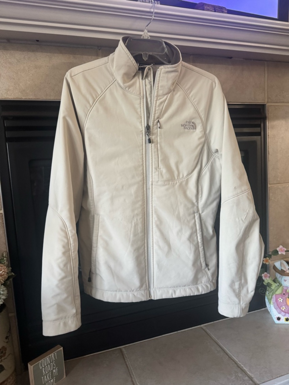 The North Face Cream Softshell Jacket with Zip Pockets